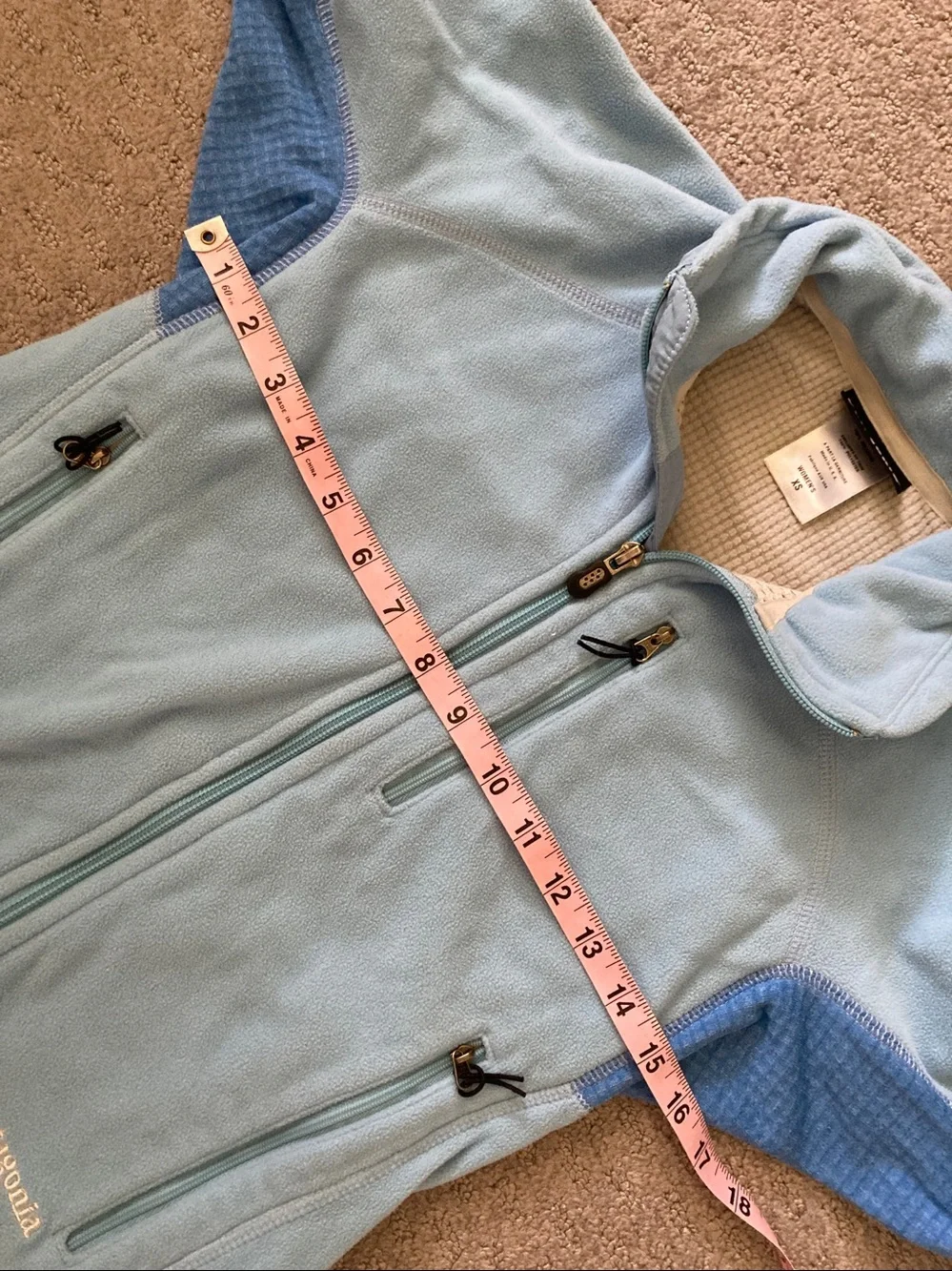 Patagonia lightweight R4 blue fleece jacket, Sz XS.